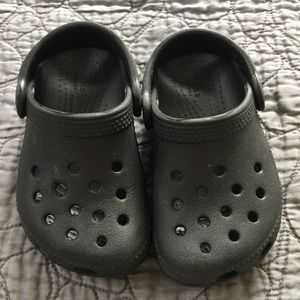 Toddler Crocs Size 6 Black
